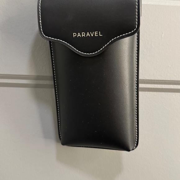Paravel Cross Body Phone Bag - Picture 2 of 3